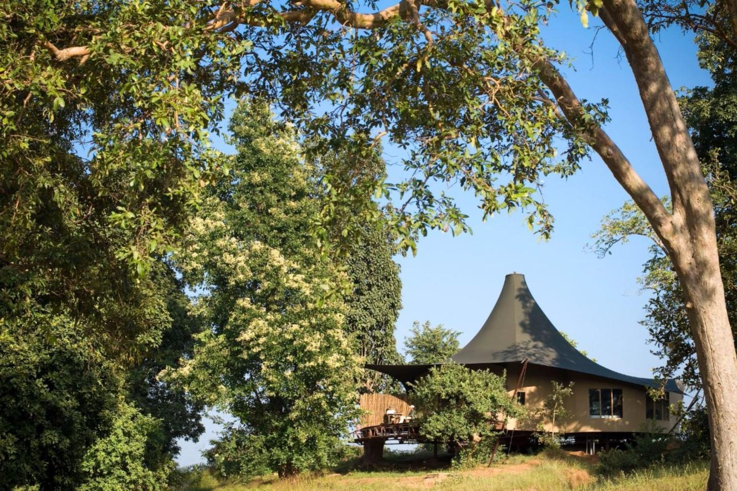 BANJAAR TOLA, A TAJ SAFARI - KANHA NATIONAL PARK